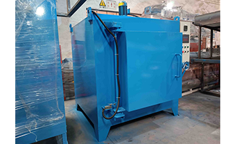 Industrial chamber type sintering furnace for iron powder parts